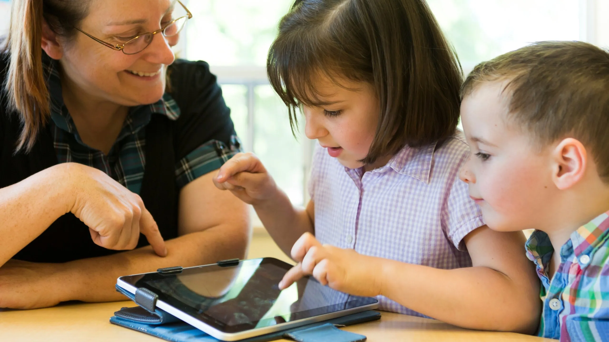 Technology in Parenting - Educational Tech for Children